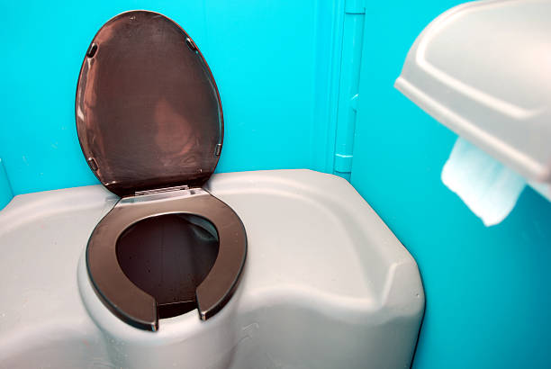 Best Portable restroom trailer rental  in Black Hammock, FL